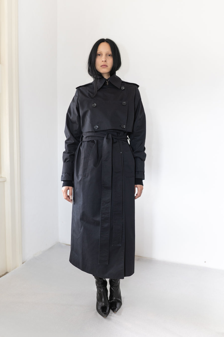 TRENCH COAT B