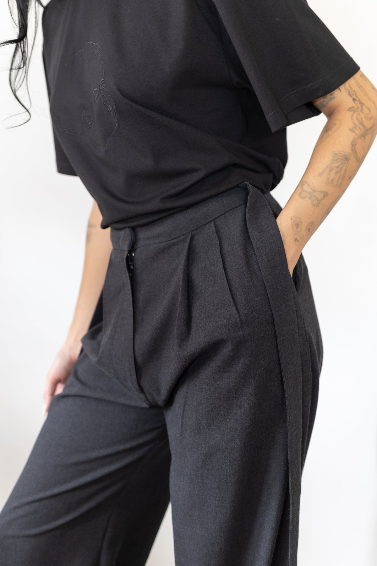 TAILORED HIGH WAISTED TROUSERS