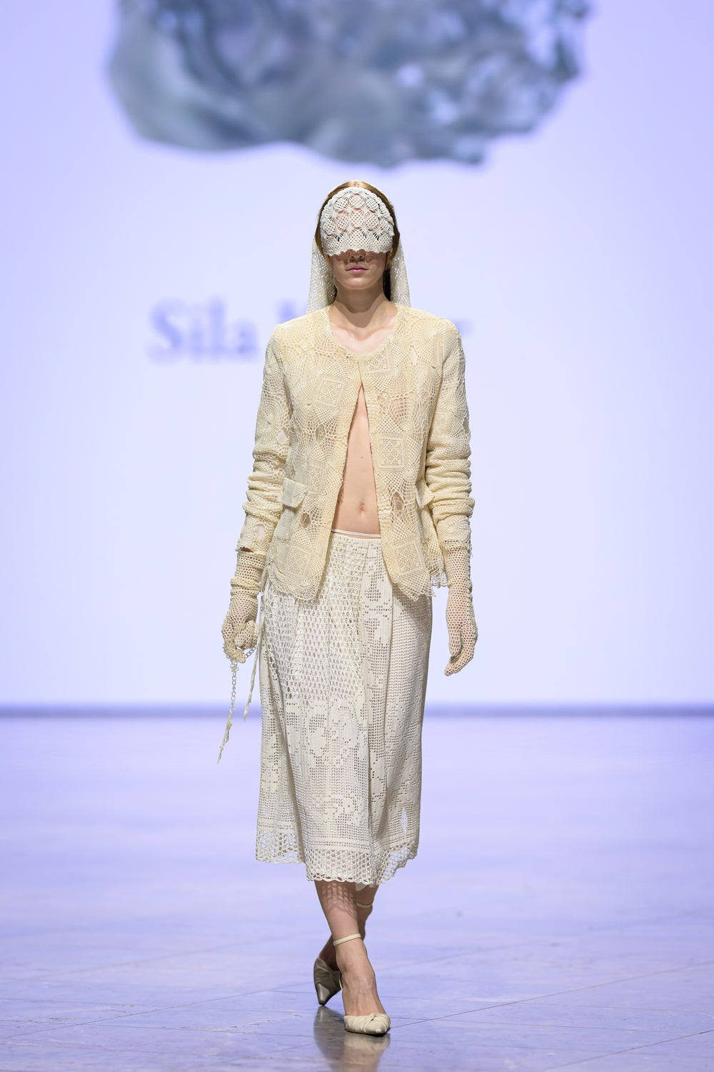 S/S 27 look 1